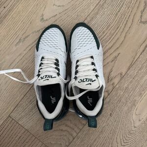 Nike AirMax 270 Womens